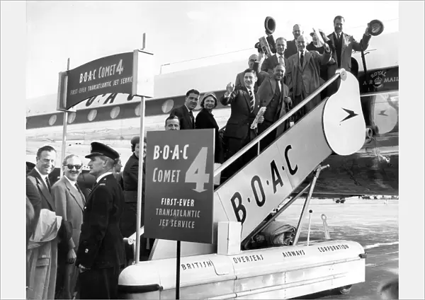 The BOAC Comet 4 beat the much publicised Pan American Airways Boeing 707 in setting