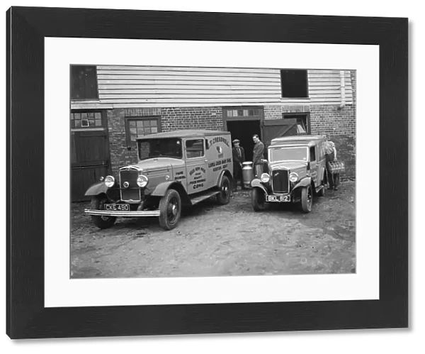 Milk vans in Leaves Green. 1937