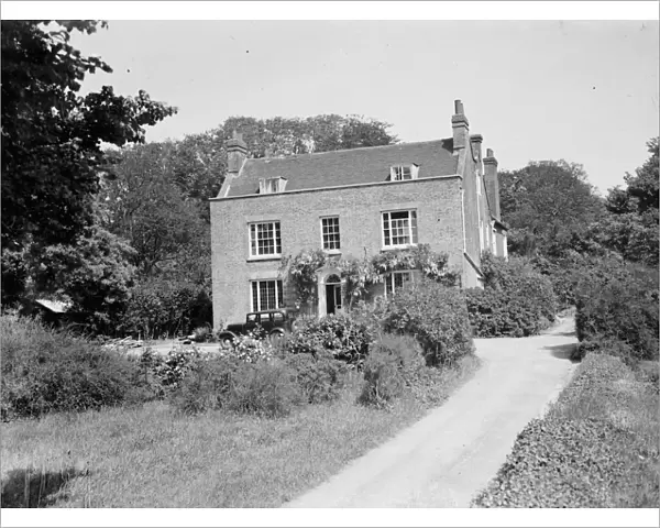 Exterior view of Avenue House near Horton Kirby, Kent. 1939