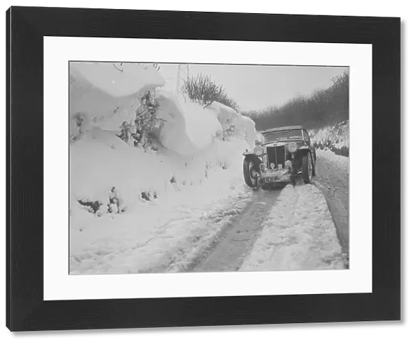 Snow scenes ( car ) Eynsford. 1938