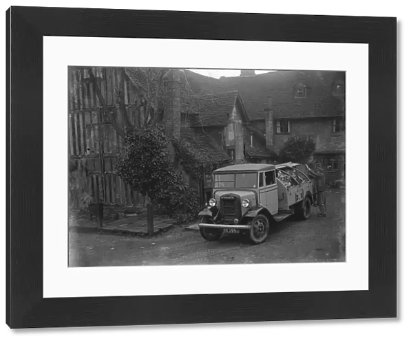 Dust lorry. 1934