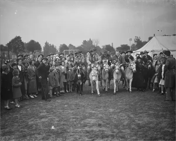 Pettswood fete. The donkey derby. 1938
