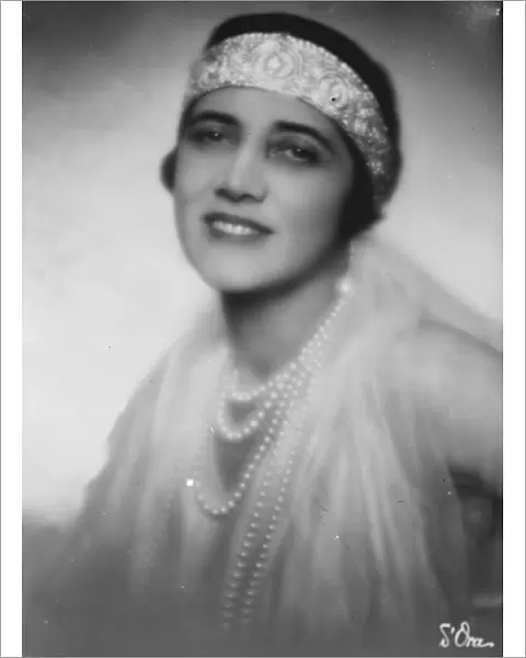 Lady Mortimer Davis wearing her famous diamonds and pearls. 6 January 1928