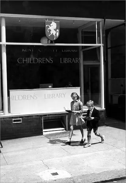 Kent County Library Childrens Library Two young children can t wait to get home