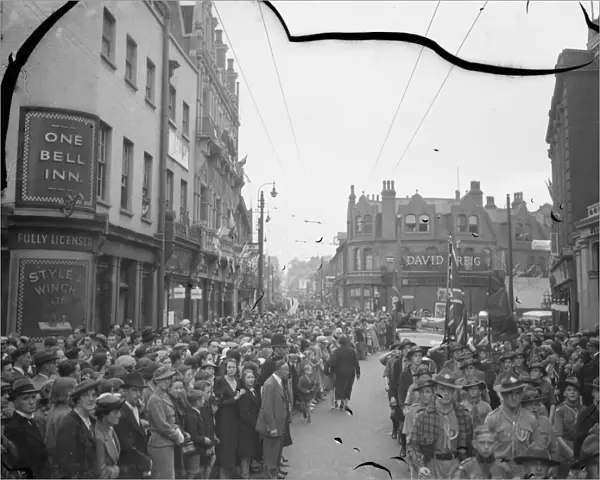 Spectators waiting for the Dartford Carnival procession. 1939