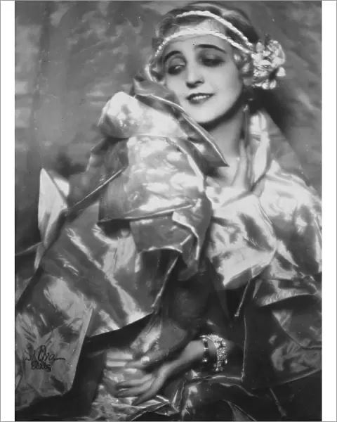 Heroine of London romance. Mlle Maria Ley, the famous Continental danseuse who