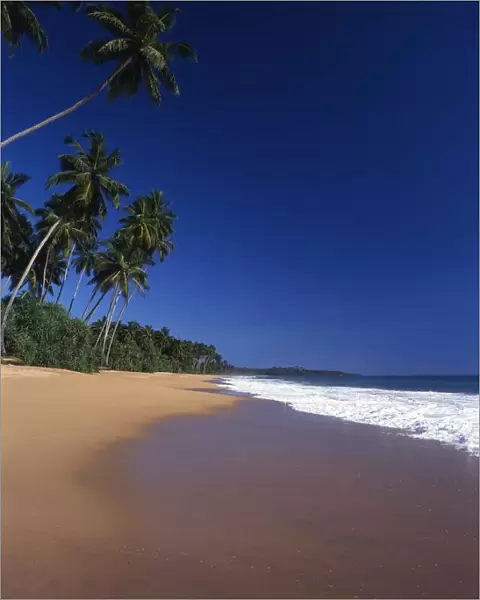 Beach to the north of Galle, and south of Welligama, Sri Lanka
