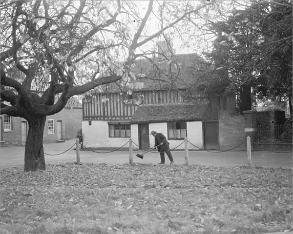 The village of Wickhambreaux near Canterbury, Kent. 1938