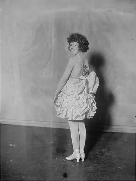 The Victory Ball at the Albert Hall Miss Elsie Carlisle 12 November 1919