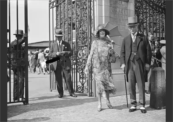 Eton versus Harrow at Lords. Sir Clement and Lady Kinloch Cooke 12 July 1929