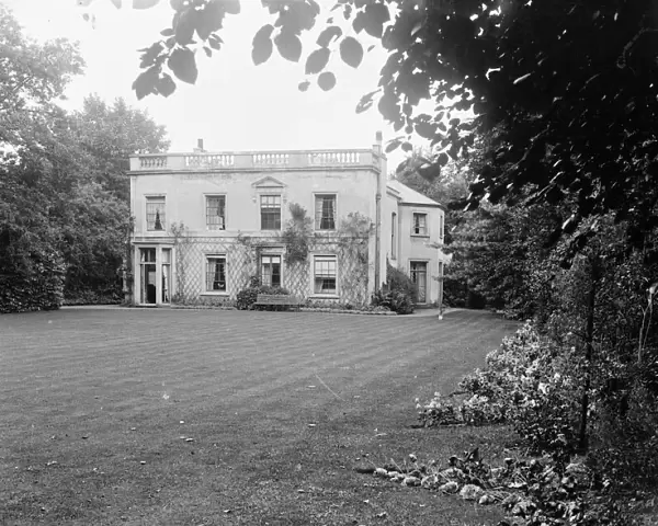 Warfield Park, Berkshire Home of Lady Walsh now lady Ormathwaite 1921