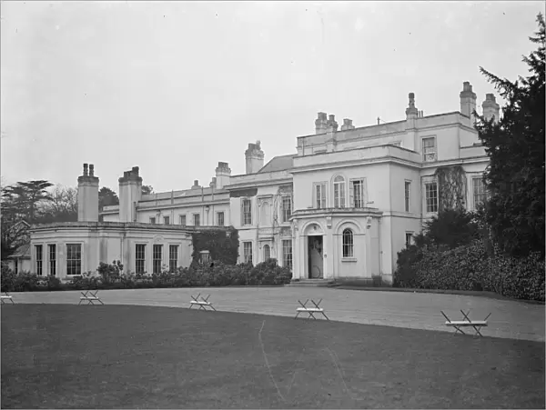 Warfield Hall, near Bracknell, residence of Mr W I Shard, 14 January 1928