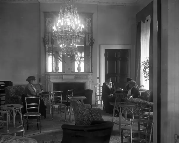 The Forum Club, 6 Grosvenor Place, London. The drawing room