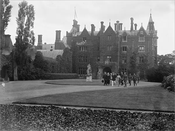 Taplow Court, Taken on visit of American officers near Berkshire 1919