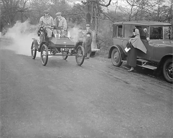 Full steam ahead in old crocks hill climb. Ancient cars, none later than 1904
