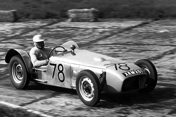 Ford Championship of Ireland Race, Kirkistown, Northern Ireland. A R Wershat in his Lola