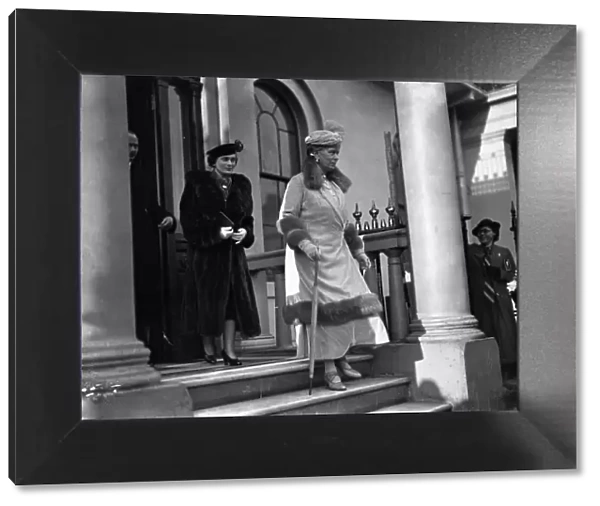 Queen Mary and the Duchess of Gloucester leaving Belgrave Square for the Christening
