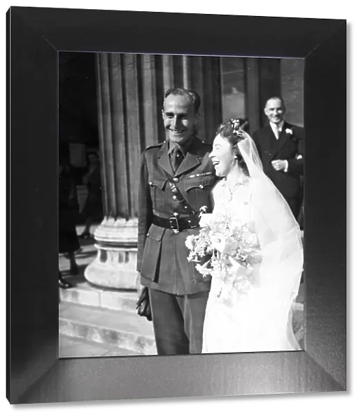 Maj Geoffrey David Hall, Royal Armoured Corps was married to Miss Betty Stewart Dickey