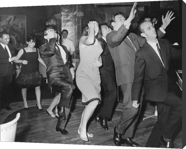 In 1962 The Hully Gully was the new dance craze to sweep across Europe, patrons