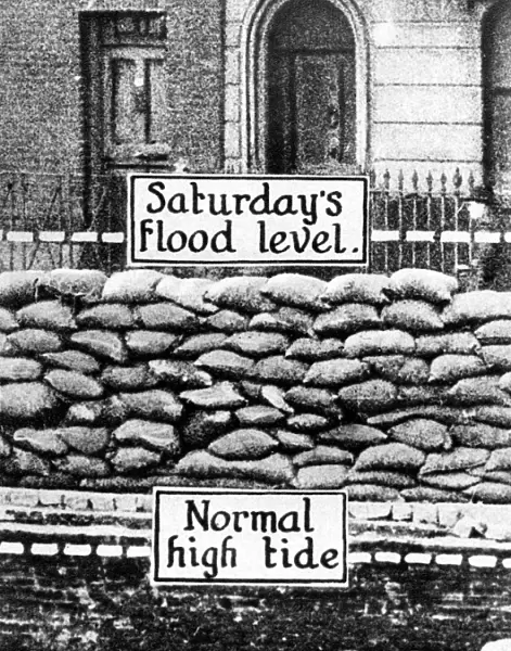 The disastrous overflowing of the Thames: The normal high-tide level at the point