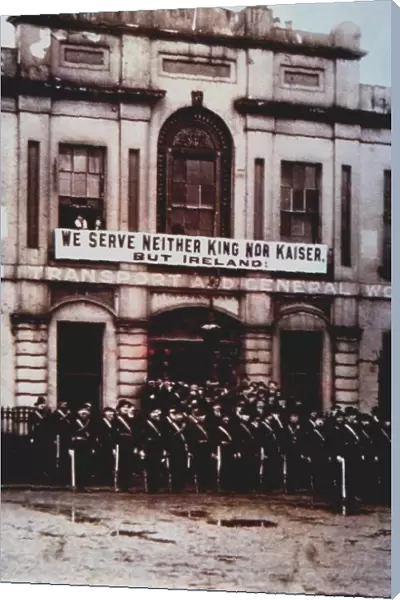Ireland, 1916: Easter Rising. Citizen army parading outside liberty hall during WW1