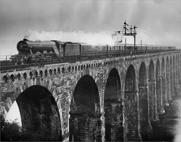 The Flying Scotsmans 392 miles non stop The famous Flying Scotsman trains of the