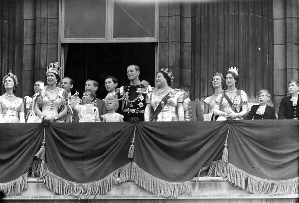 2nd June 1953|: The Queen Elizabeth takes the R. A. F salute on balcony at Buckingham
