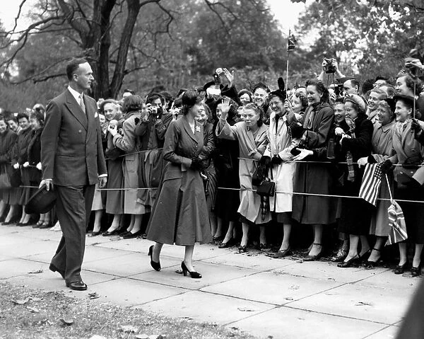 2nd November 1951: Princess Elizabeth and the Duke of Edinburgh are greeted by a