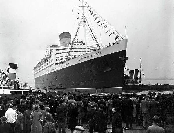 The 83, 000 ton Cunard-White Star Liner Queen Elizabeth cast off her moorings