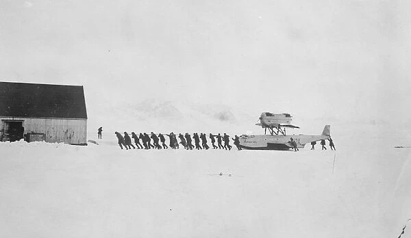 Amundsen Ellsworth Polar Flight Final preparations at Spitzbergen Mariners hauling