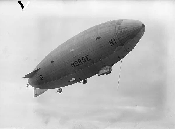 Amundsens airship Norge arrives at Pulham. The Norge in flight. 12