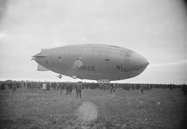 Amundsens airship Norge arrives at Pulham. The Norge in flight. 12 April 1926