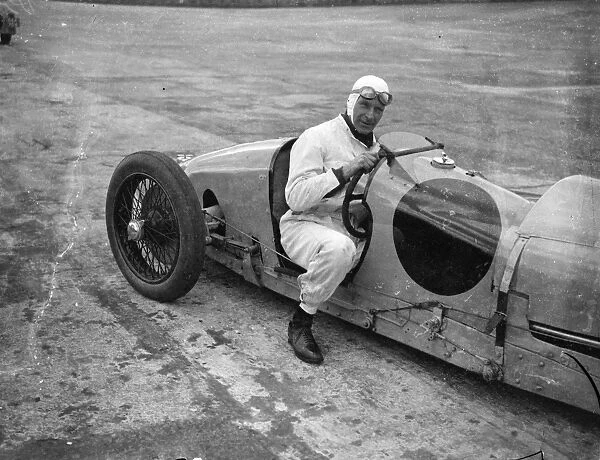 Attempt on diesel car records at Brooklands. Mr Reginald Munday making his record