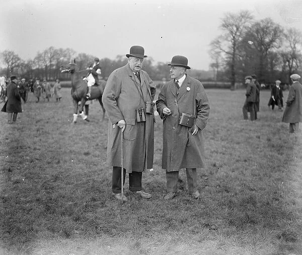 The Bar Point to Point races at Greenford Green. Judge Sturges ( right ), Charles Sibley