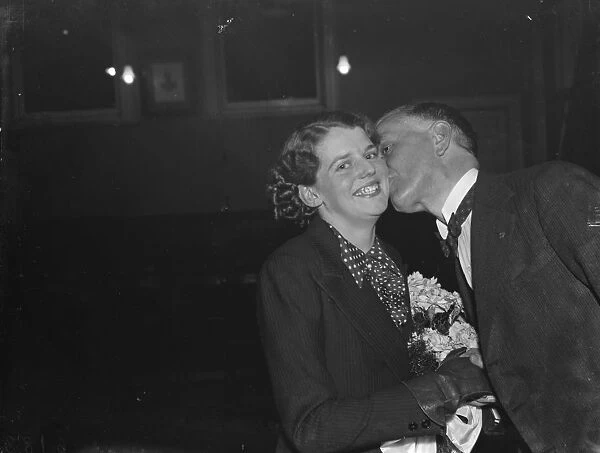 Beauty Queen Mrs Barbara Fox and Mayor of Dartford, Kent. 1937