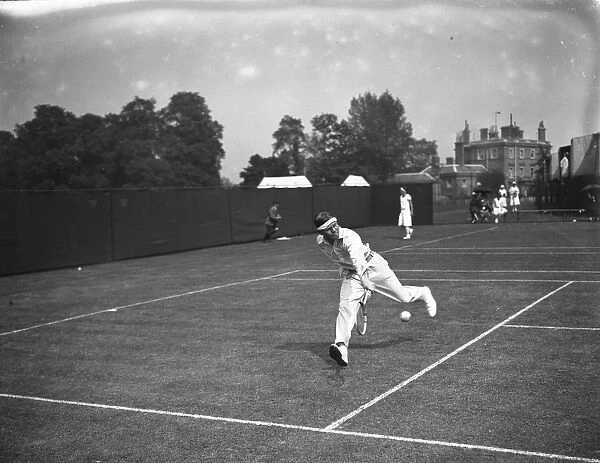 At the Beckenham Tennis Tournamen, H Bignold, the one armed player. 7 June 1926