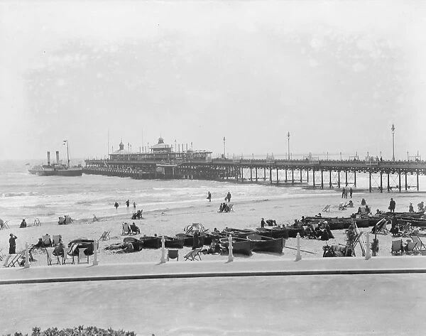 Bournemouth - the pier. 1925