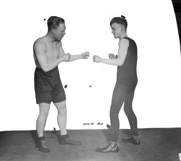 Boxers, Albert Rogers ( left ) and Teddy Baker. 1925
