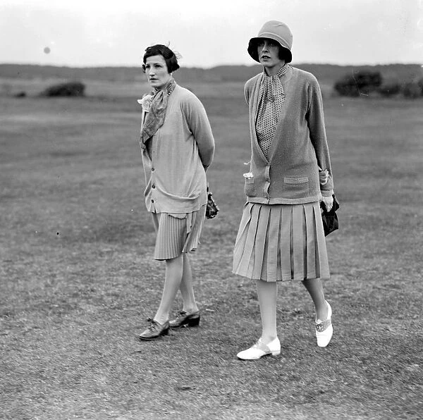 Bucks Club Golf at Le Touquet. Countess of Ancaster and Mrs Euan Wallace. 5 July 1927
