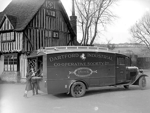 C. W.s Van (Eynesford) [Eynsford] Dartford Industrial Cooperative Society 1934