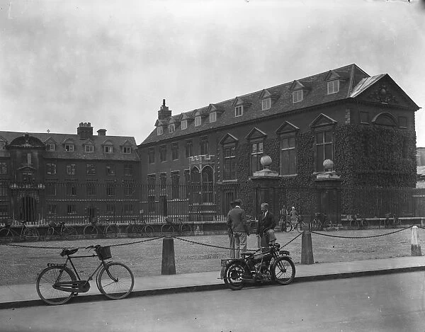Cambridge University - the exterior of St Cathariness College 1929