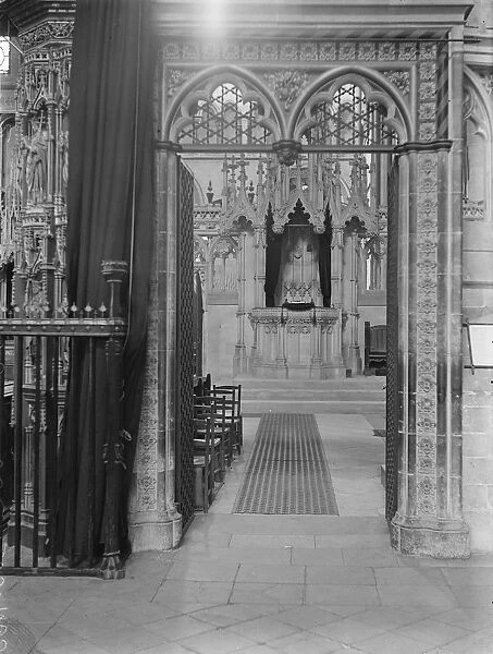Canterbury Cathedral. The Archipiscopal Throne, seen through one of the doorways of the Choir