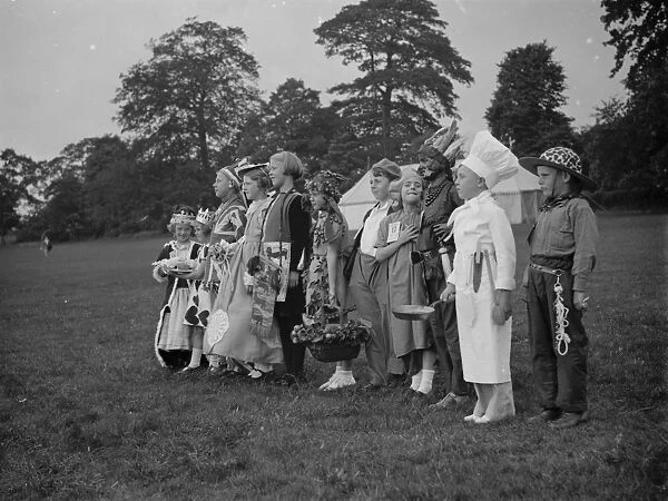 Childrens fancy dress. Bexleyheath Gala. 10 July 1937