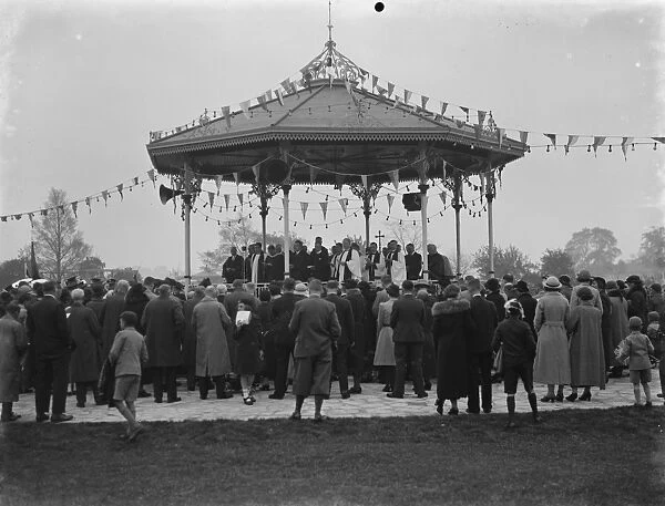 Coronation festivities at Dartford. 15 May 1937