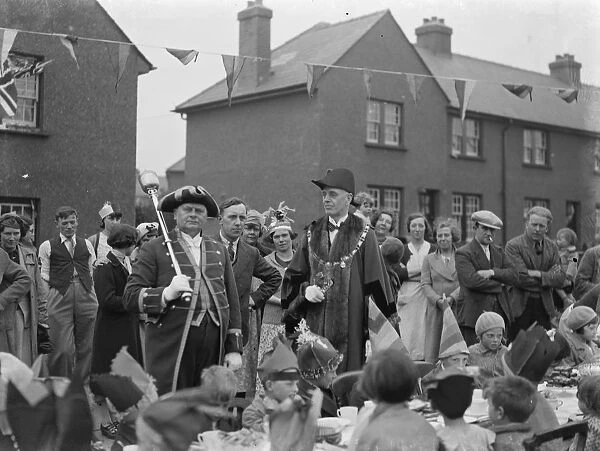 Coronation teas on Hawthorne Road in Dartford, Kent, to celebrate the coronation