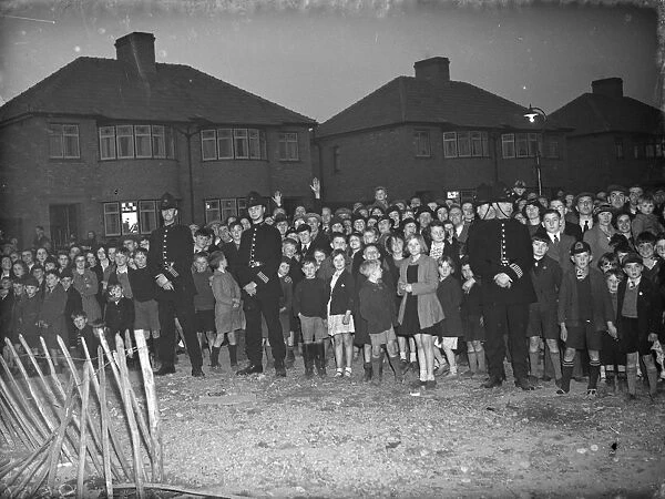 Crowds turn out to watch the timber fire at Welling in Kent. 1938