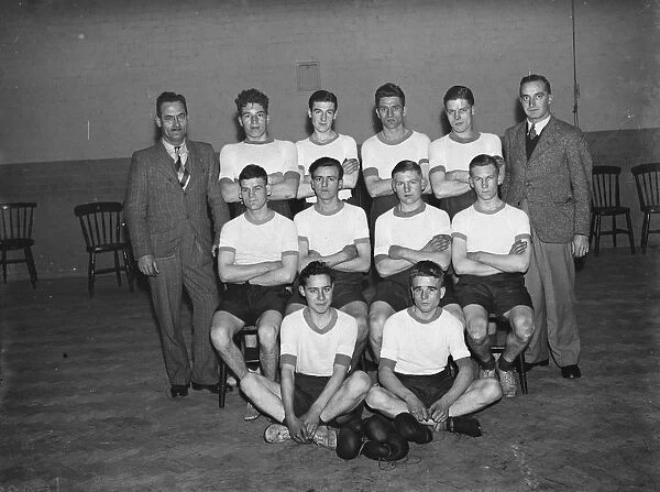 The Dartford Territorial Army boxing team pose for a group photo. 14 January 1939