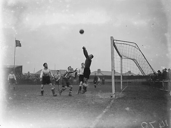 Dartford versus Bromley. Wingfield saves. 1935