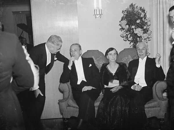 David Griegs birthday party in Farnborough. 1935