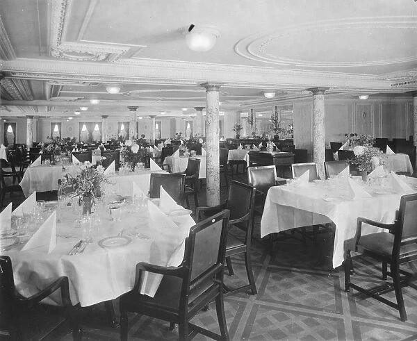 The dining saloon on the new White Star Liner Laurentic. 9 November 1927